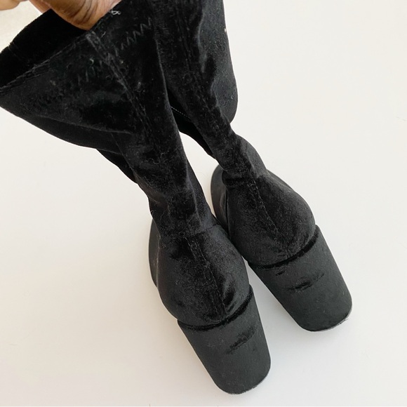 Black ankle boots - Picture 4 of 7